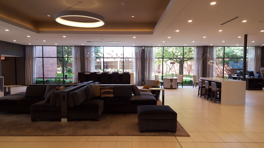 Delta Hotels By Marriott Minneapolis Northeast Екстериор снимка